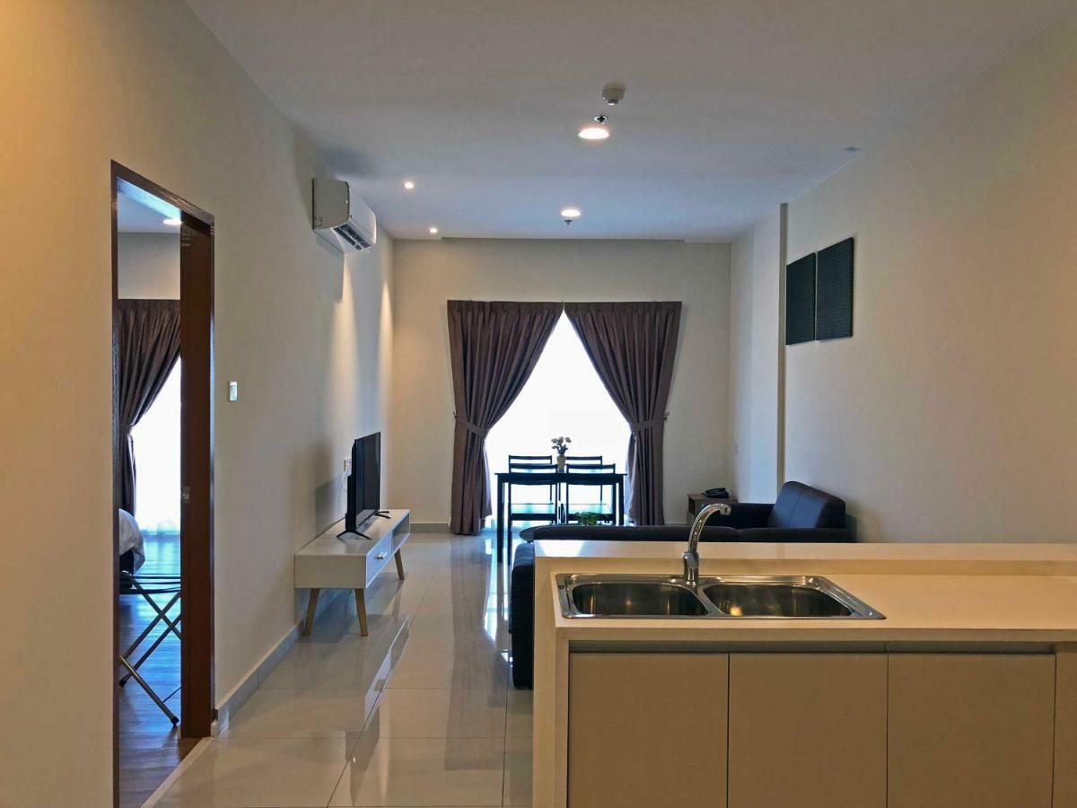 Aman Hills Hotel Kampong Timbunan Exterior foto